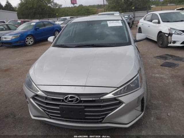 2019 HYUNDAI ELANTRA SEL 12
