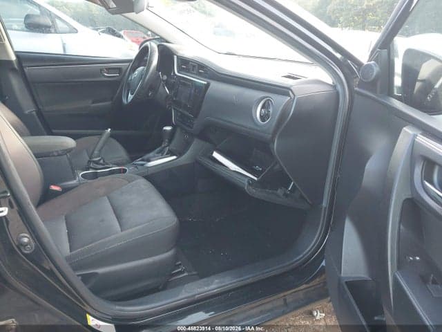 2018 TOYOTA COROLLA LE 5