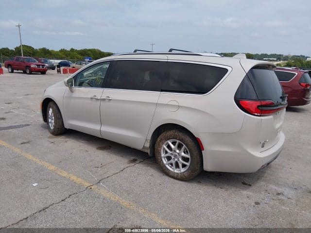 2021 CHRYSLER PACIFICA TOURING L 3