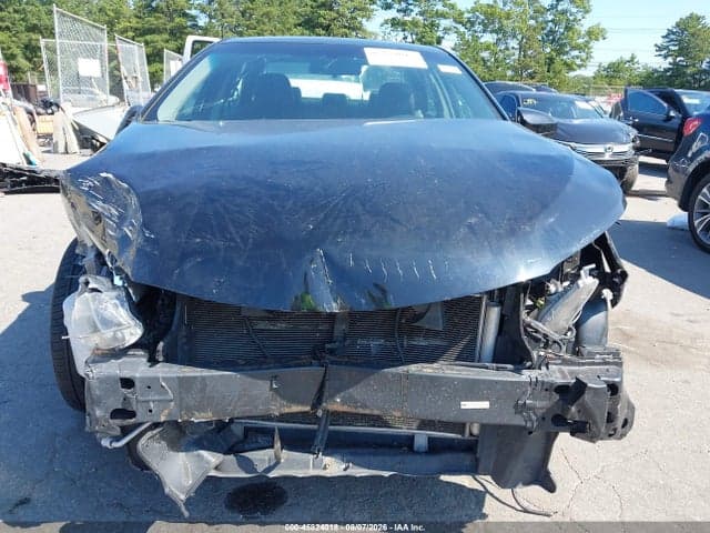 2017 TOYOTA CAMRY SE 6