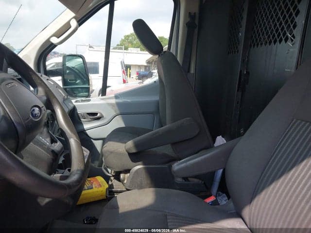 2017 FORD TRANSIT-250 8