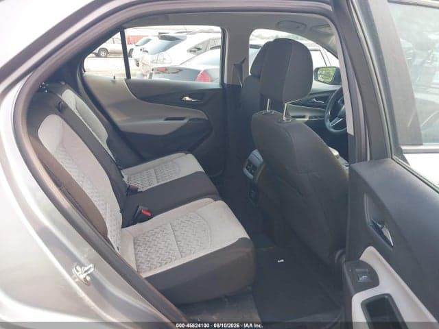 2024 CHEVROLET EQUINOX LS 8