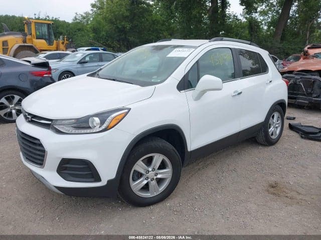 2020 CHEVROLET TRAX AWD LT 2