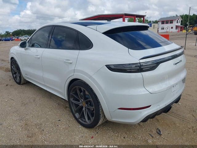 2021 PORSCHE CAYENNE COUPE GTS 3