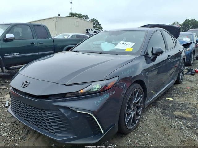 2025 TOYOTA CAMRY SE 18