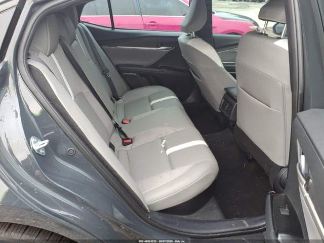 2025 TOYOTA CAMRY SE 8