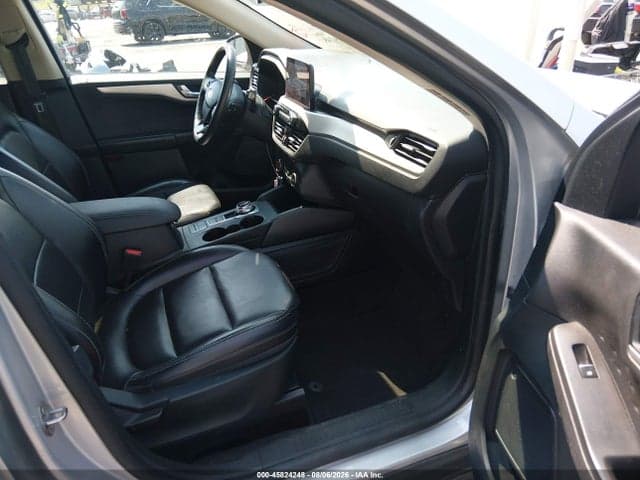 2020 FORD ESCAPE SEL 5