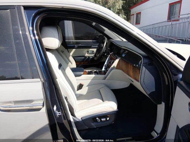 2019 ROLLS-ROYCE CULLINAN 5