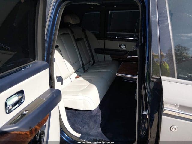2019 ROLLS-ROYCE CULLINAN 8