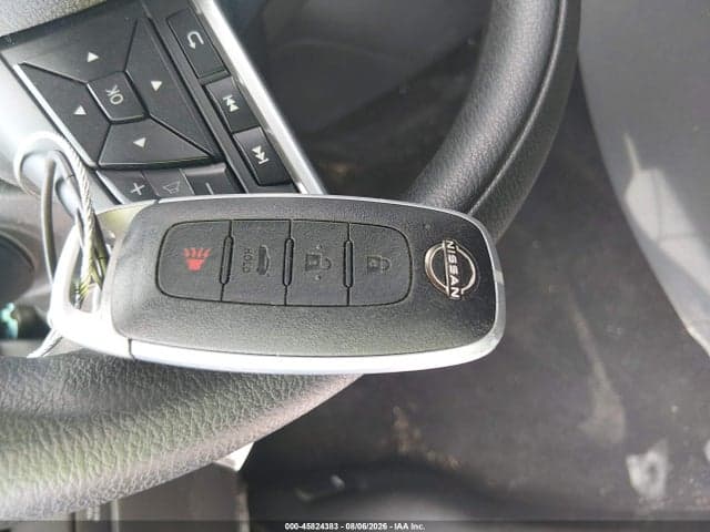 2025 NISSAN SENTRA SV 11