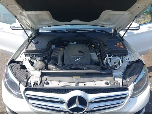 2018 MERCEDES-BENZ GLC 300 4MATIC 10