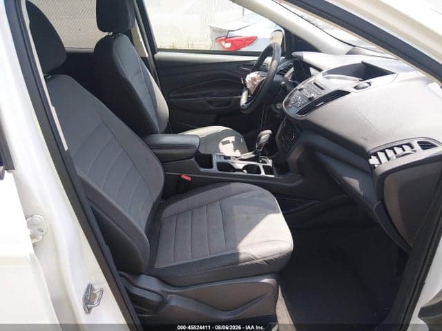 2017 FORD ESCAPE S 5