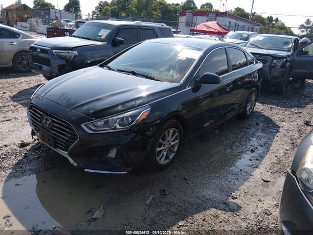 2019 HYUNDAI SONATA SE 2