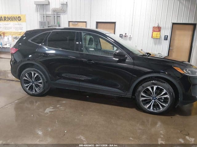 2021 FORD ESCAPE SE 13