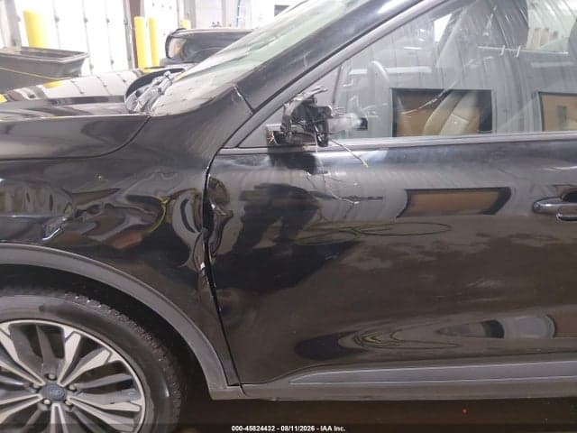 2021 FORD ESCAPE SE 17