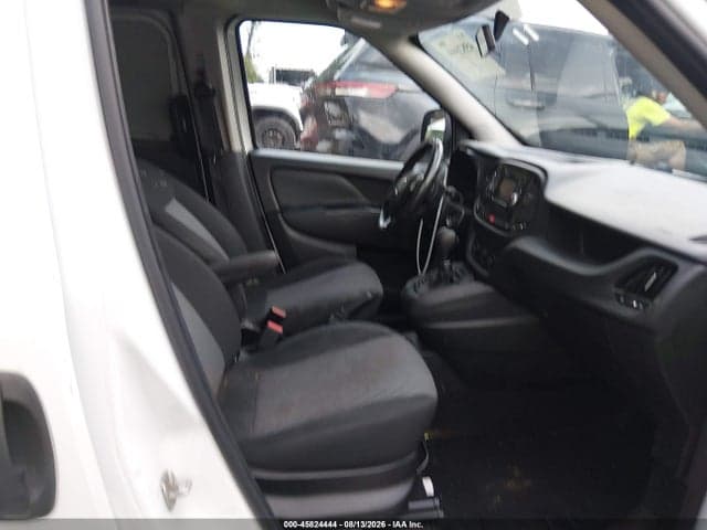 2017 RAM PROMASTER CITY TRADESMAN 5