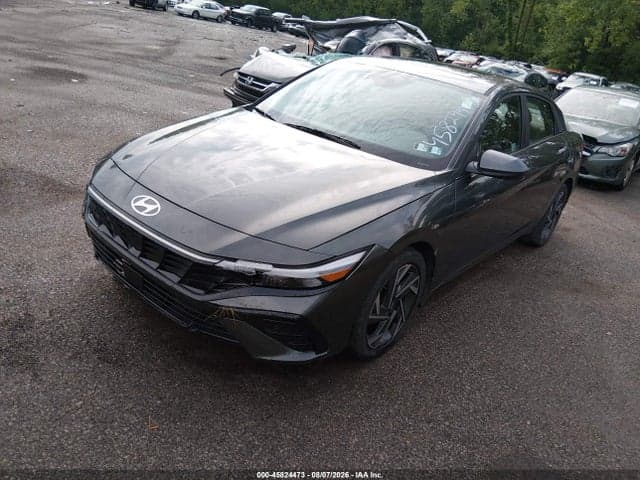 2024 HYUNDAI ELANTRA SEL 2