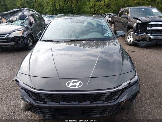 2024 HYUNDAI ELANTRA SEL 12