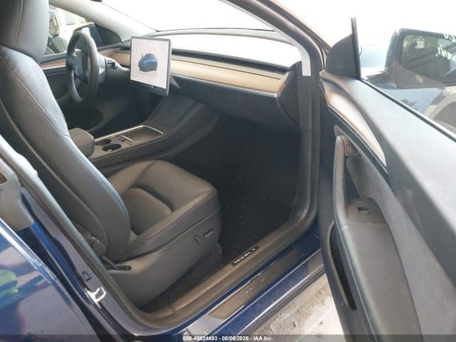 2024 TESLA MODEL Y LONG RANGE DUAL MOTOR ALL-WHEEL DRIVE 5