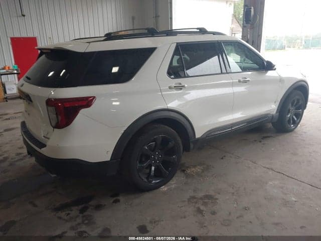2022 FORD EXPLORER ST-LINE 4
