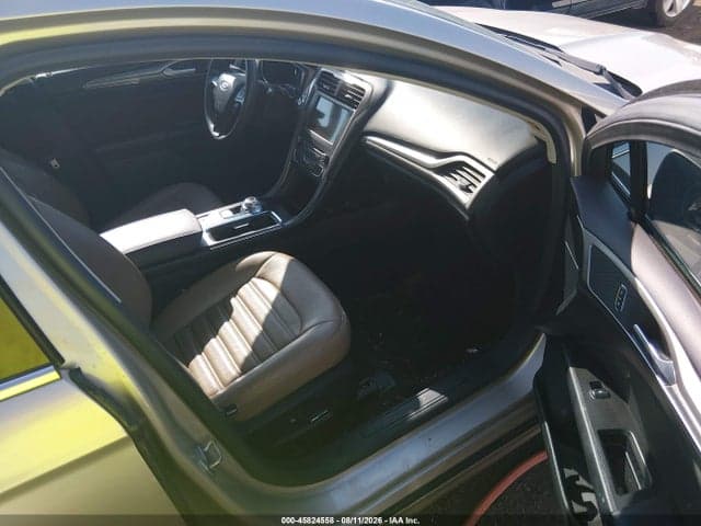 2017 FORD FUSION SE 5