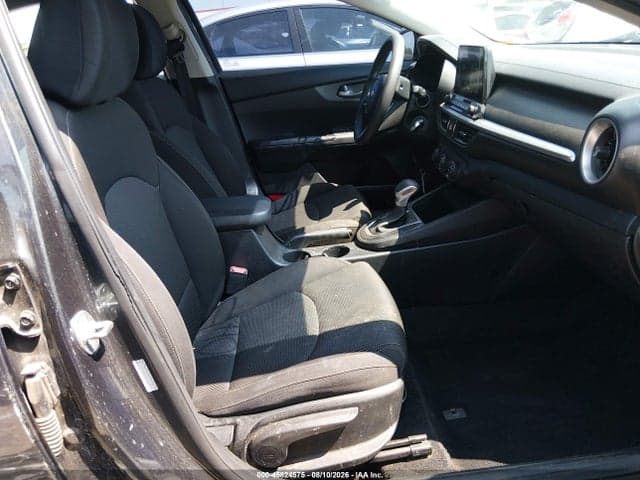 2020 KIA FORTE FE 5
