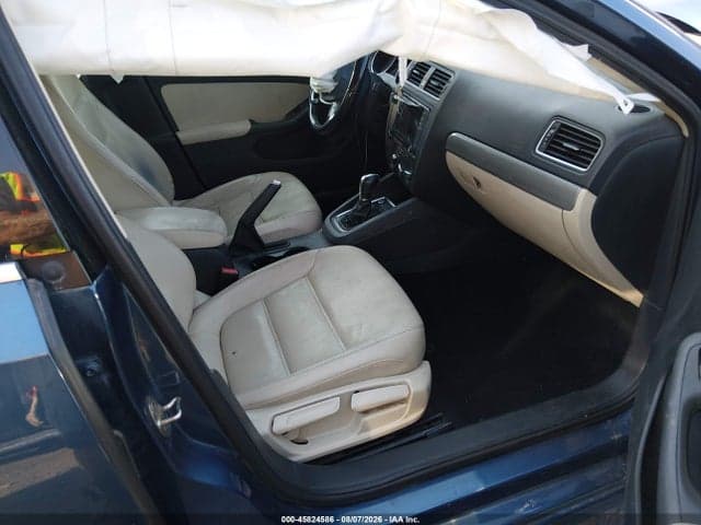 2017 VOLKSWAGEN JETTA 1.4T SE 5