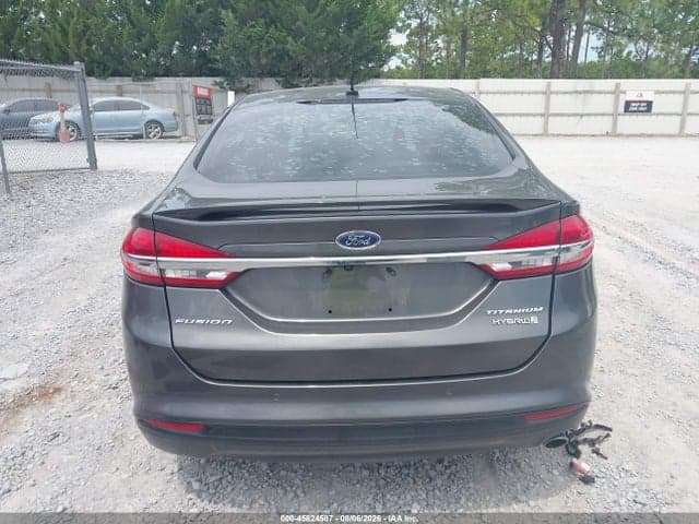 2018 FORD FUSION HYBRID TITANIUM 16
