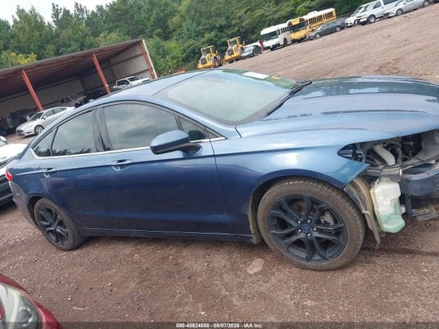 2019 FORD FUSION SE 13
