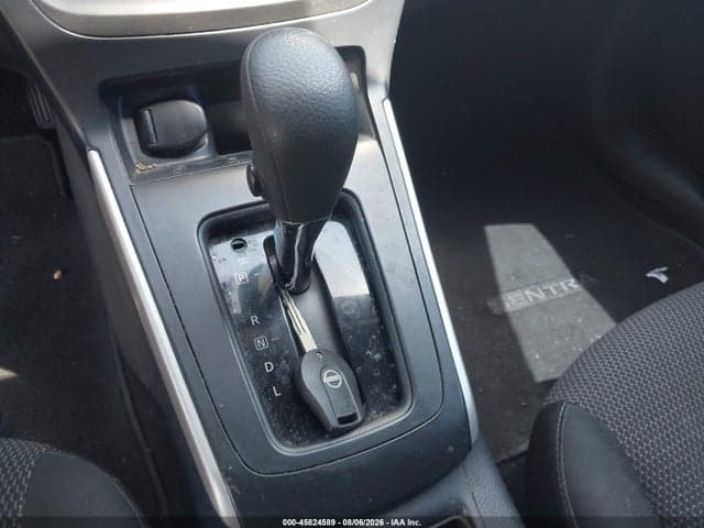 2019 NISSAN SENTRA S 11