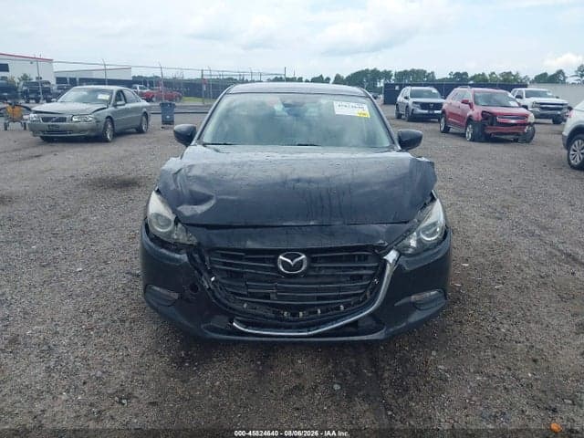 2018 MAZDA MAZDA3 TOURING 12