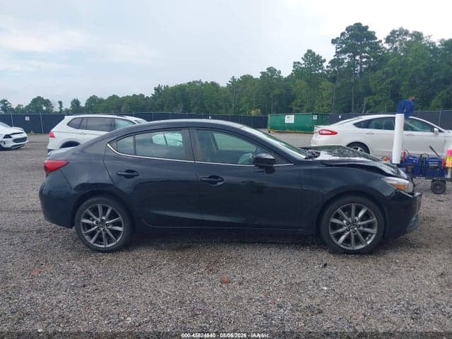 2018 MAZDA MAZDA3 TOURING 13