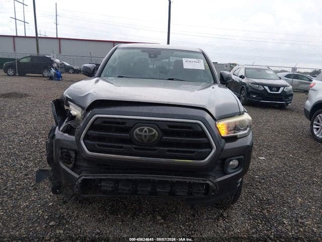 2018 TOYOTA TACOMA SR5 V6 13