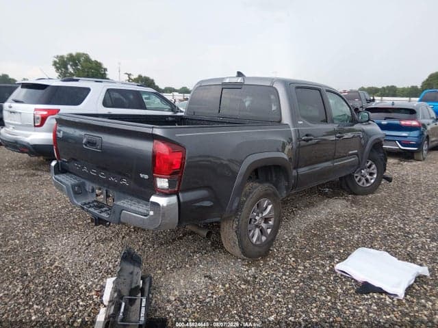 2018 TOYOTA TACOMA SR5 V6 4