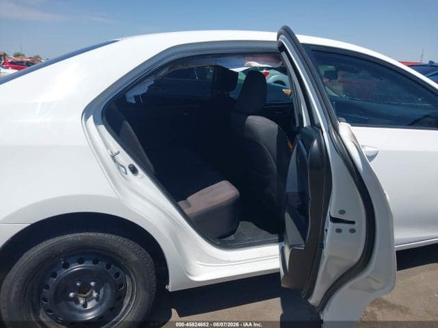 2019 TOYOTA COROLLA LE 8