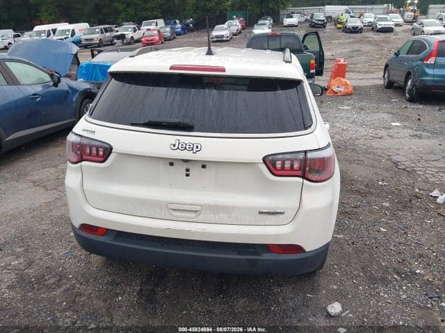 2020 JEEP COMPASS LATITUDE FWD 16