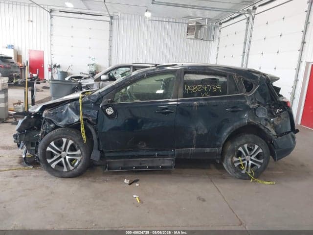 2018 TOYOTA RAV4 LE 15
