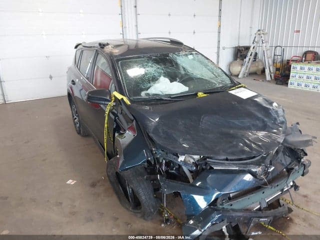2018 TOYOTA RAV4 LE 6