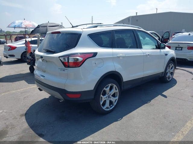 2017 FORD ESCAPE TITANIUM 4