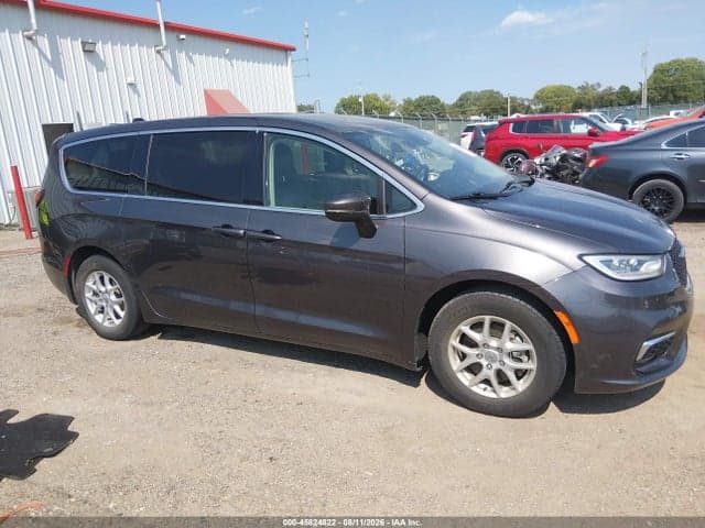 2023 CHRYSLER PACIFICA TOURING L 13