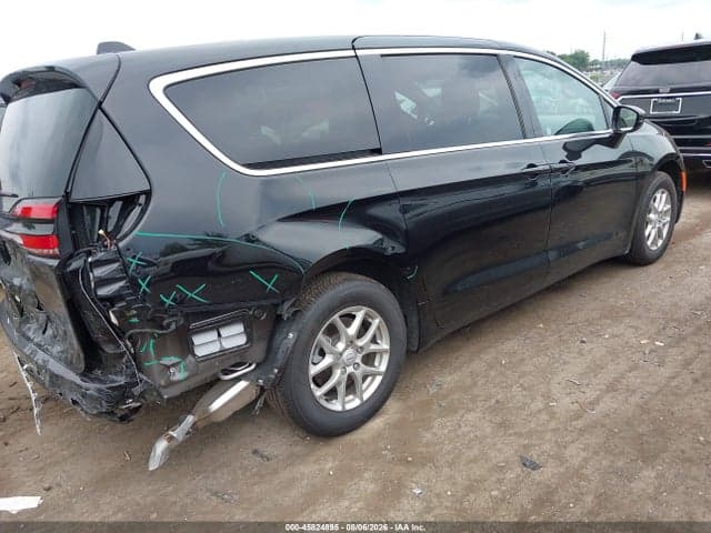2026 CHRYSLER PACIFICA SELECT 4