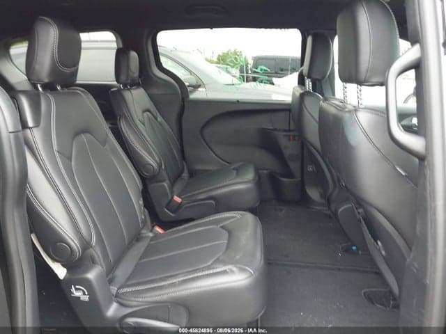 2026 CHRYSLER PACIFICA SELECT 8