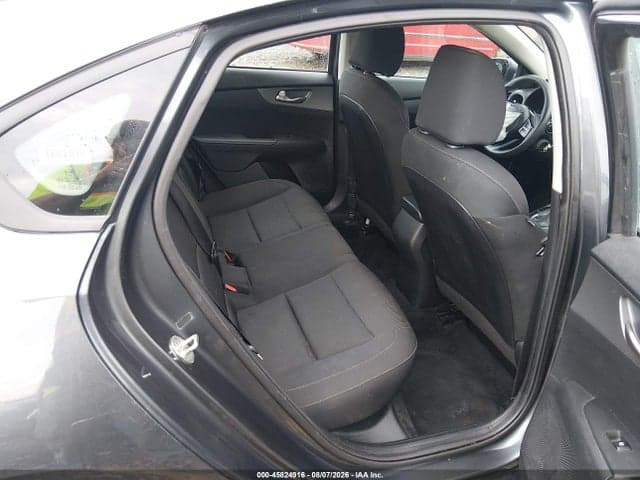 2021 KIA FORTE LXS 8