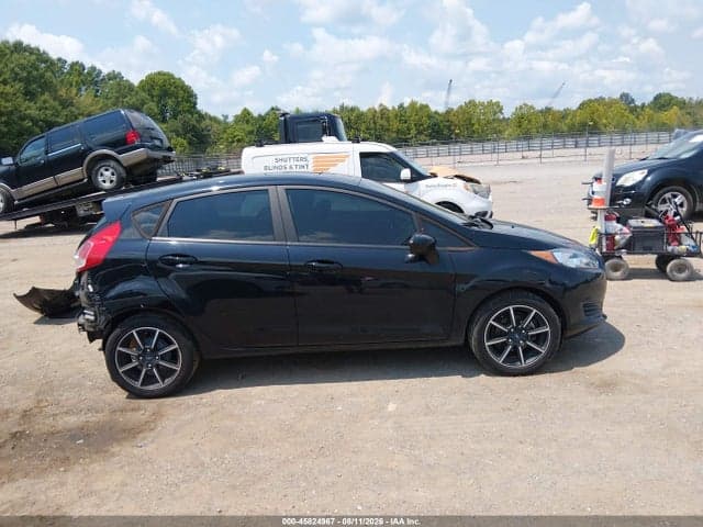 2019 FORD FIESTA SE 14