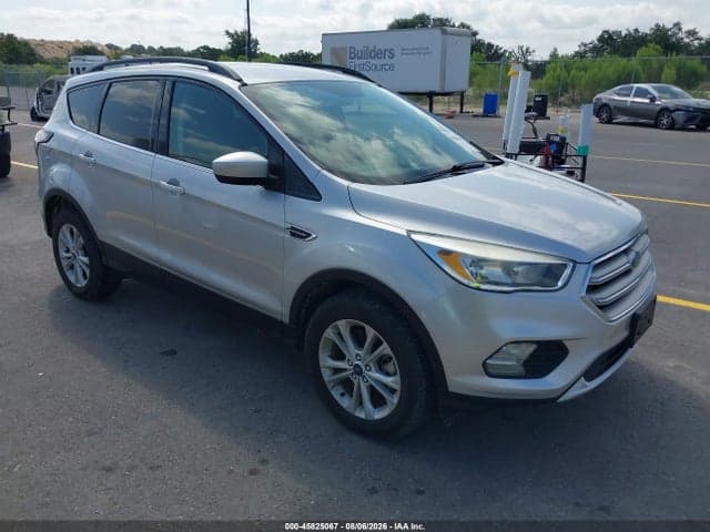 2018 FORD ESCAPE SE 1