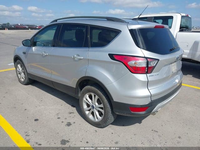 2018 FORD ESCAPE SE 3