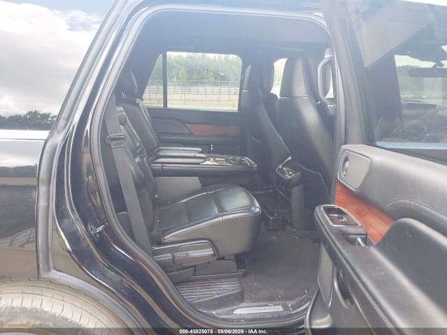 2019 LINCOLN NAVIGATOR RESERVE 8