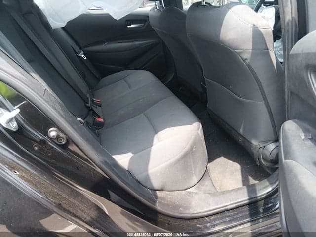 2021 TOYOTA COROLLA LE 7