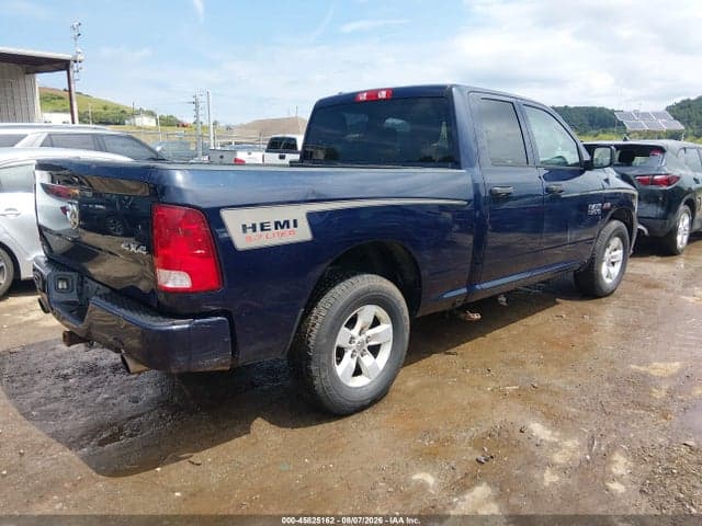 2017 RAM 1500 EXPRESS 4X4 6'4 BOX 4