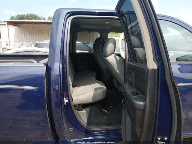 2017 RAM 1500 EXPRESS 4X4 6'4 BOX 8